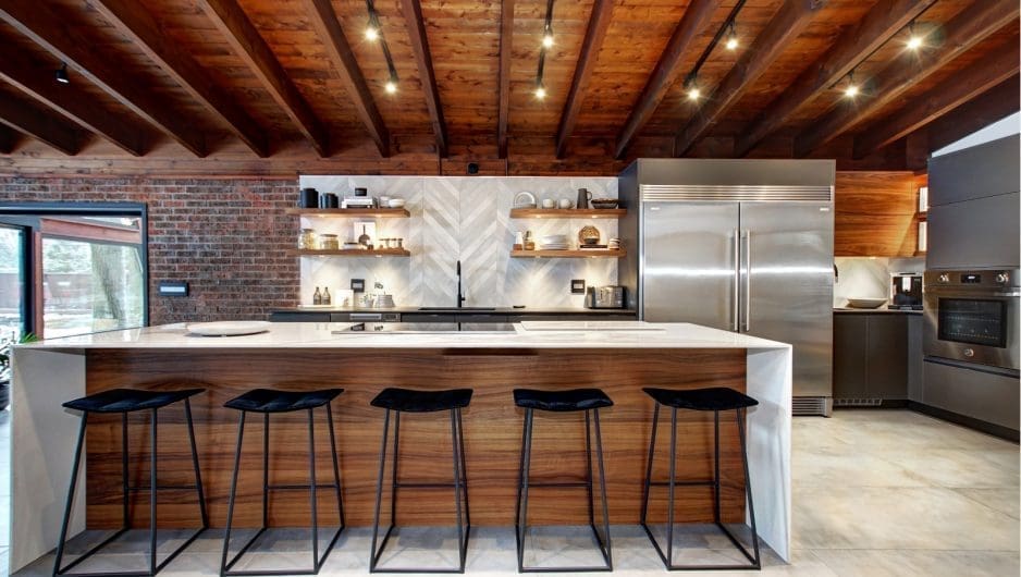 Cuisine tendance avec tablettes autoportantes