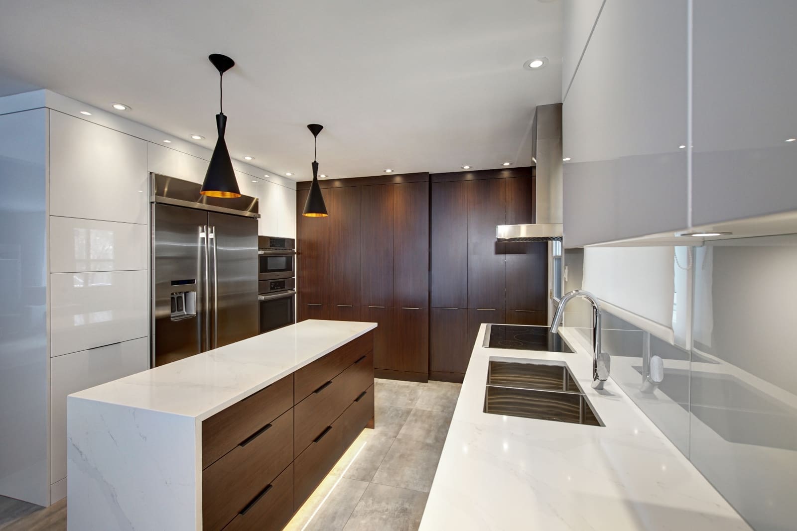 Cuisine contemporaine avec îlot