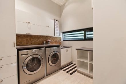 Rangement pour la salle de lavage